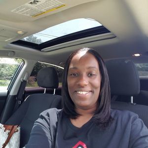 Meet your Posher, Tiffany